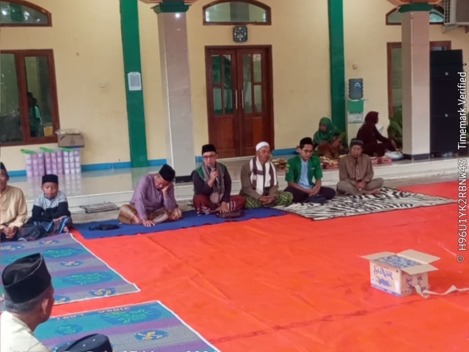 Peringatan Nuzulul Qur’an di Masjid Jami Baiturrohman, Penyuluh KUA Pabuaran Ajak Wujudkan Rumah Tangga Qur’ani